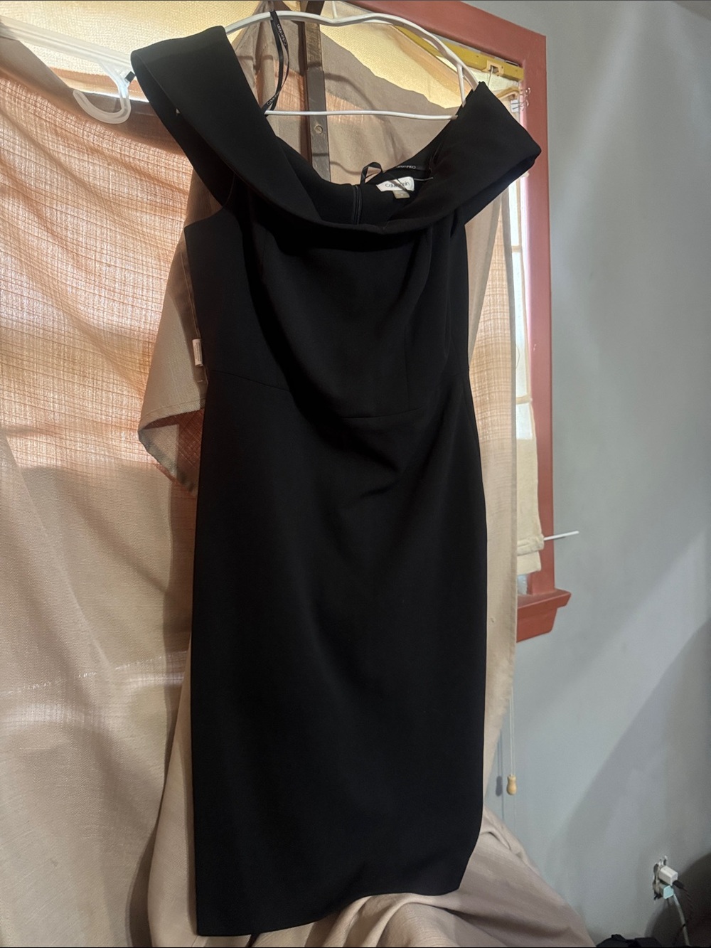 Calvin Klein Black Off-Shoulder Midi Dress S-4
